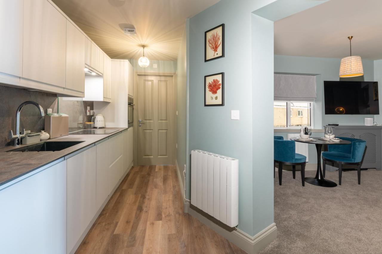 Large Stylish Studio In The Heart Of The City バース エクステリア 写真